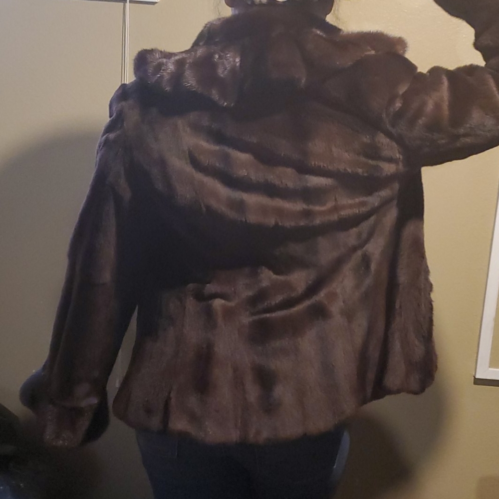 Classic Mink Jacket - Picture 5 of 7